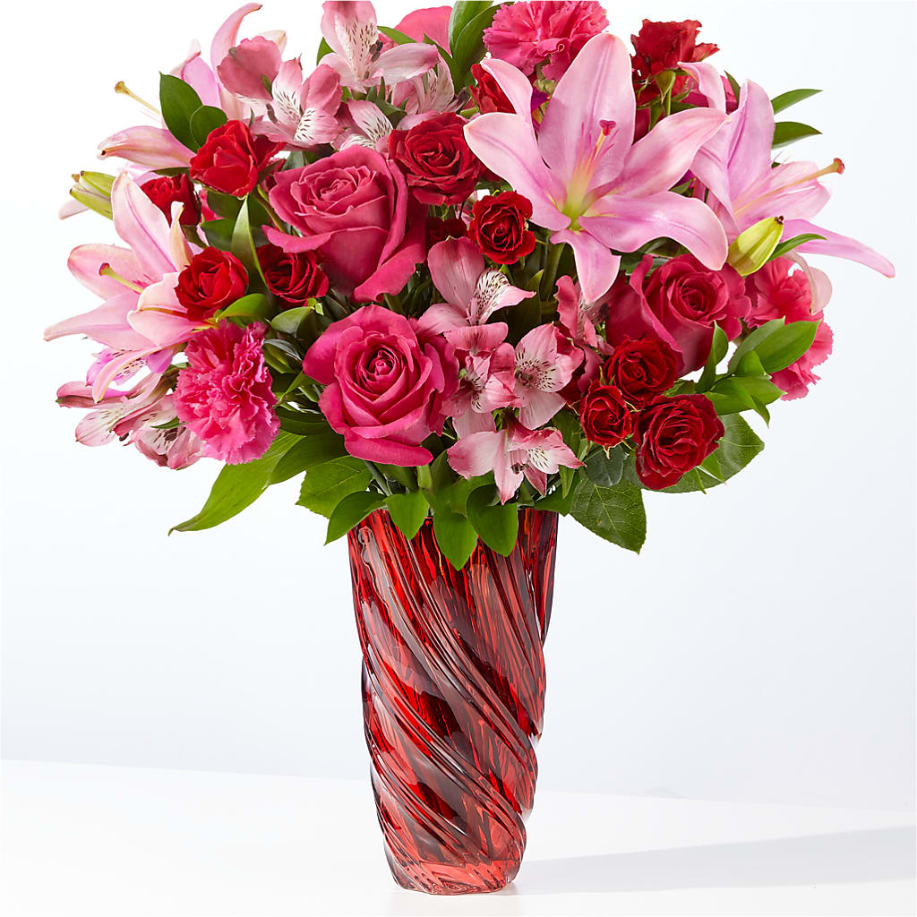 In Love Bouquet with Luxe Swirl Vase – City Market, Grand Junction CO